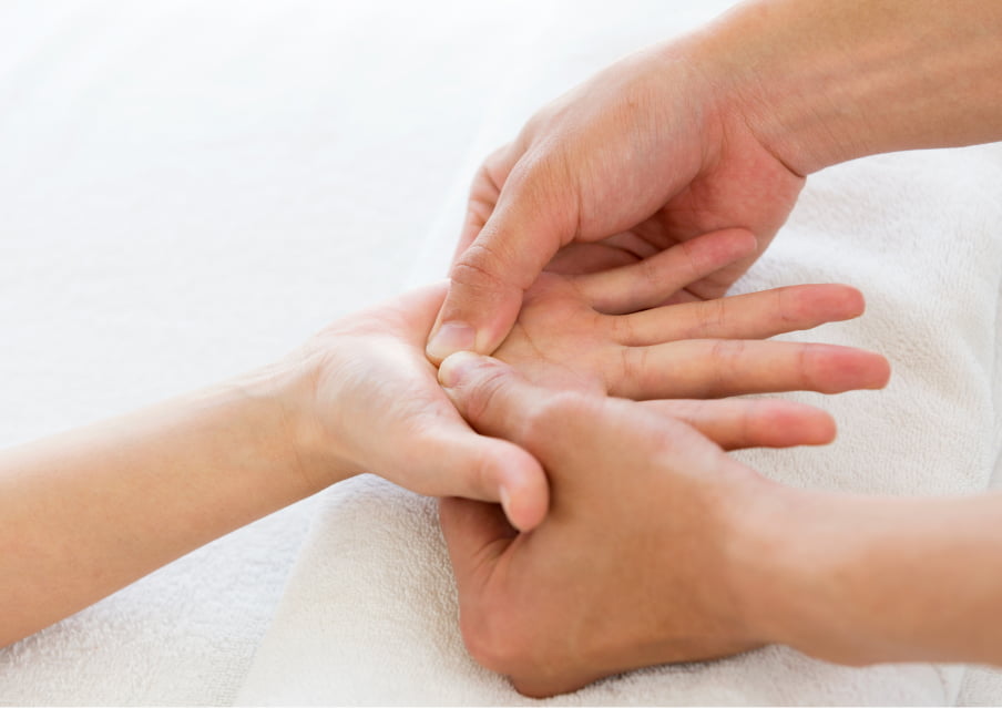 ハンドマッサージ